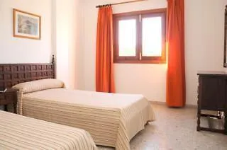 Apartamentos Sofia Es Cana