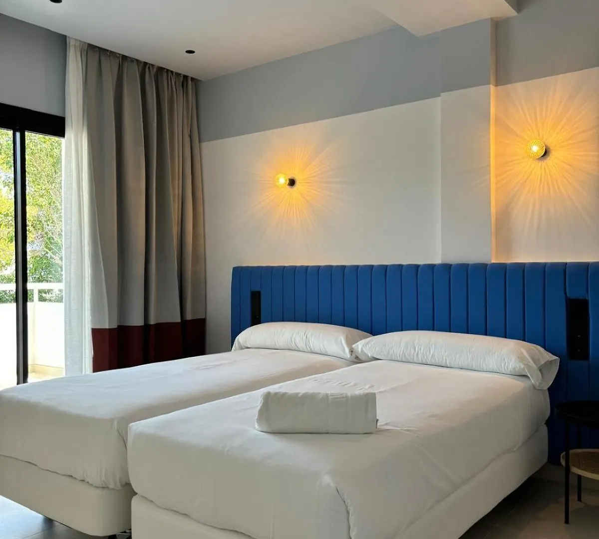 Apartamentos Sofia Es Canar  0*, Es Canar (Ibiza) Spain